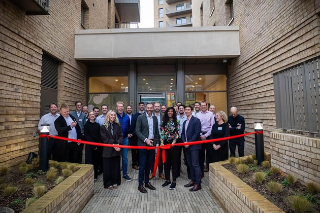 Cllr Frances Umeh (centre), H&F Cabinet Member for Housing and Homelessness, cuts the ribbon with representatives from Peabody Housing Association, developer Mount Anvil and Tom Copley, Deputy Mayor of London for Housing and Residential Development