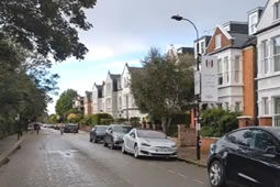Fulham FC Banners Near Bishops Park to Stay 