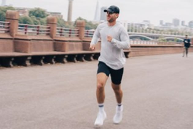 Lucas Cloves running as part of his epic endeavour