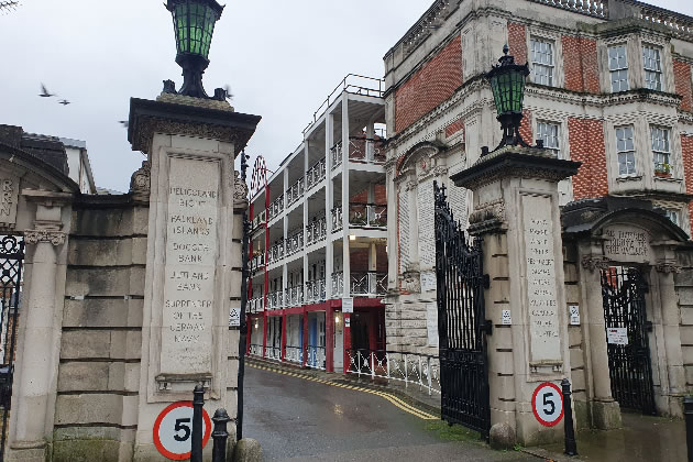 Sir Oswald Stoll Mansions was established in 1915, to provide homes for soldiers returning from the front.