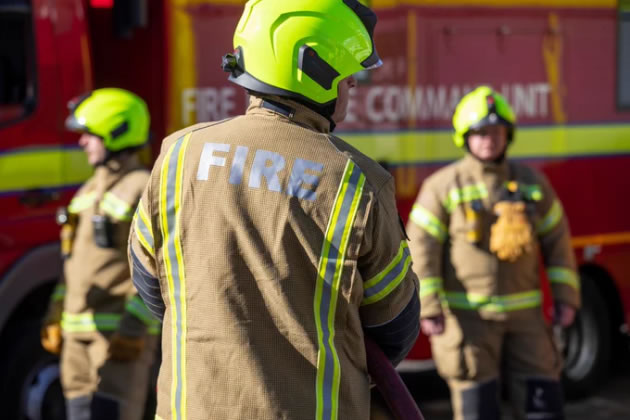 Police Investigate Flat Fire in West Kensington